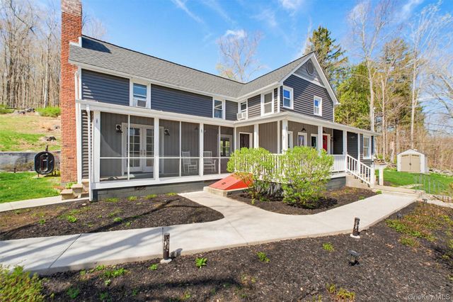 11 Crafts Road, Carmel, NY 10512