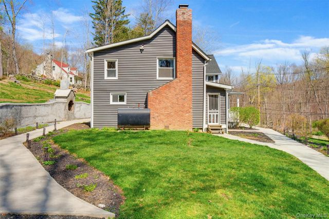 11 Crafts Road, Carmel, NY 10512