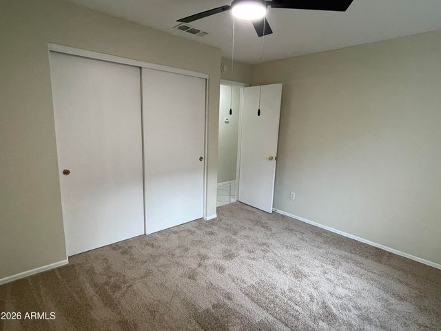 2311 E KELTON Lane, Phoenix, AZ 85022