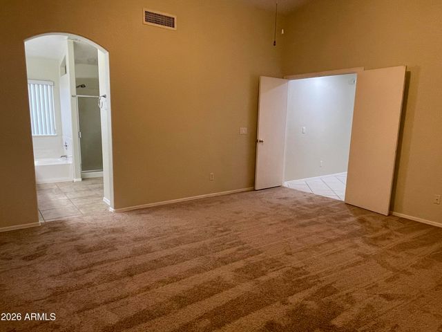 2311 E KELTON Lane, Phoenix, AZ 85022