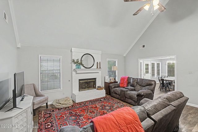 2601 Birch Island Drive, Nesbit, MS 38651