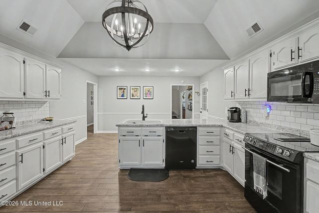 2601 Birch Island Drive, Nesbit, MS 38651
