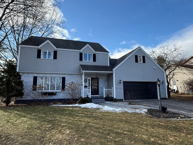 19 Trafalgar Drive, Plattsburgh, NY 12901