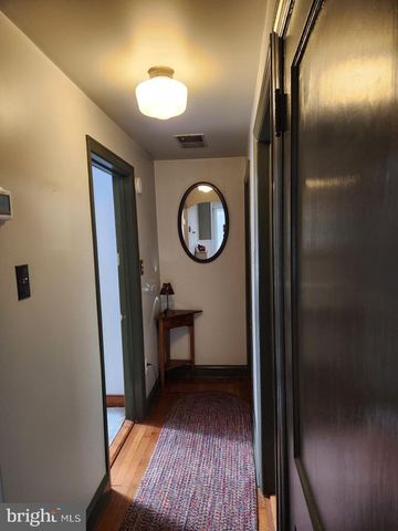 341 N BROAD ST, Lititz, PA 17543
