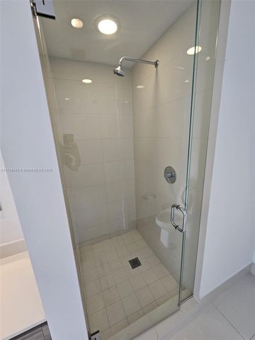 121 NE 34 ST 2511, Miami, FL 33137