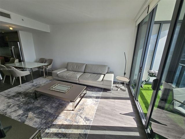 121 NE 34 ST 2511, Miami, FL 33137