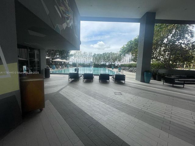 121 NE 34 ST 2511, Miami, FL 33137