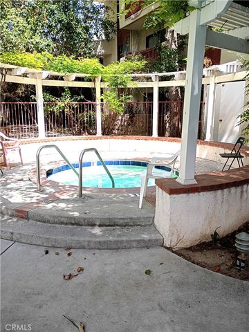 20234 Cantara, Los Angeles, CA 91306