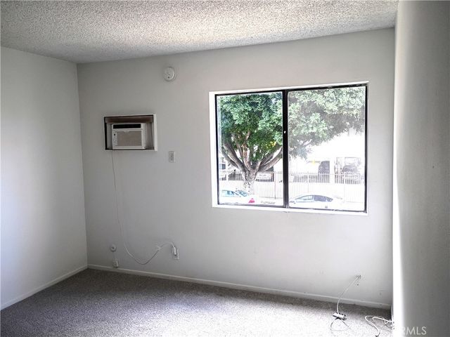 20234 Cantara, Los Angeles, CA 91306