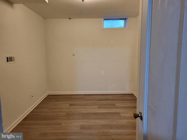 5900 ARBROATH DR, Clinton, MD 20735