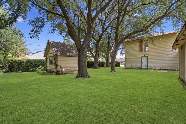 1502 20th Avenue N, Texas City, TX 77590