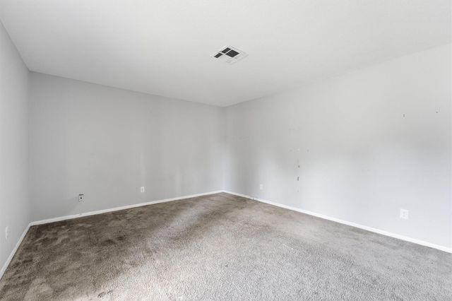 1502 20th Avenue N, Texas City, TX 77590