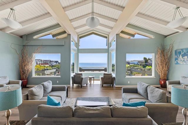 2395 Delaware Avenue, Santa Cruz, CA 95060