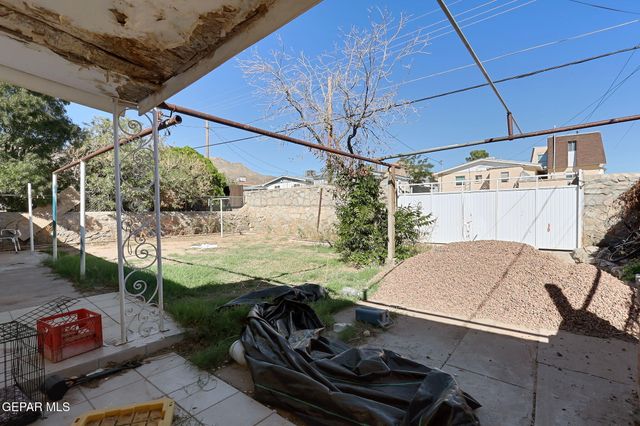 3021 MONROE Avenue, El Paso, TX 79930