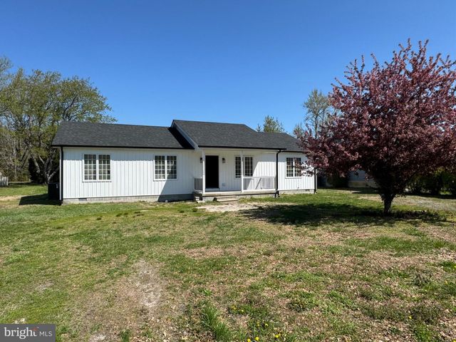 208 OAK ST, Ellendale, DE 19941