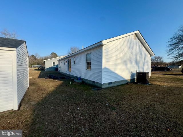 208 OAK ST, Ellendale, DE 19941