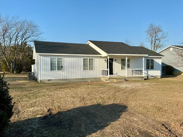 208 OAK ST, Ellendale, DE 19941
