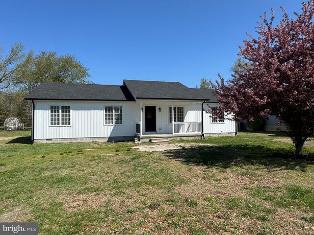 208 OAK ST, Ellendale, DE 19941