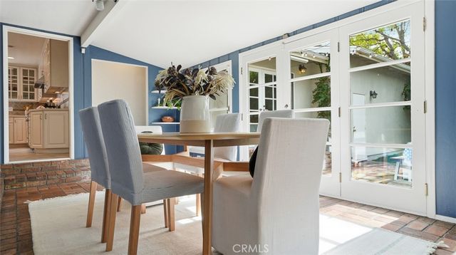 13360 Magnolia, Sherman Oaks, CA 91423