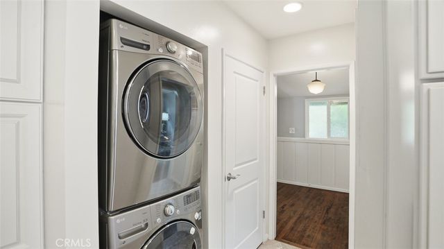 13360 Magnolia, Sherman Oaks, CA 91423
