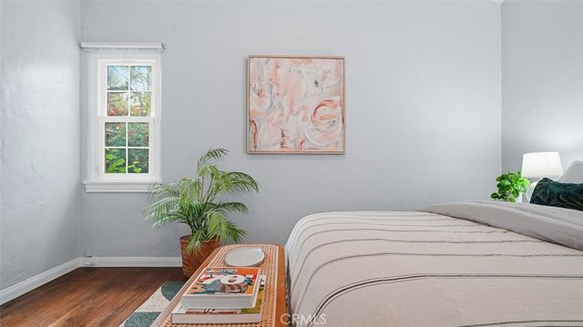 13360 Magnolia, Sherman Oaks, CA 91423