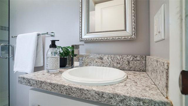 13360 Magnolia, Sherman Oaks, CA 91423