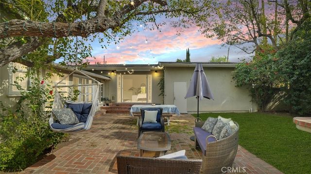 13360 Magnolia, Sherman Oaks, CA 91423