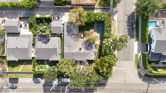 13360 Magnolia, Sherman Oaks, CA 91423