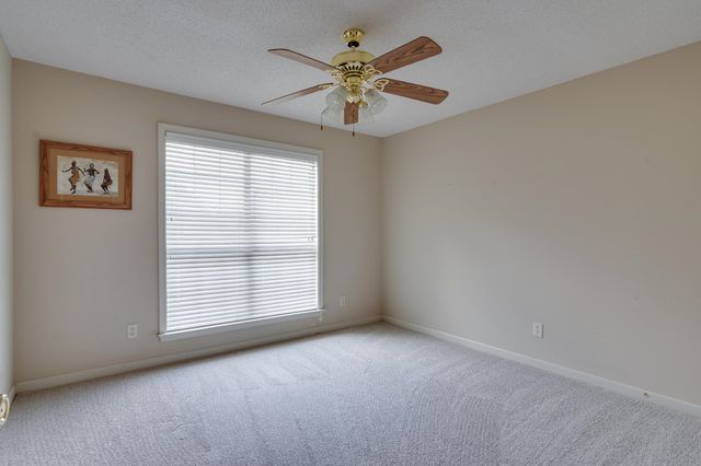 7326 PINNACLE OAKS DR, Memphis, TN 38125