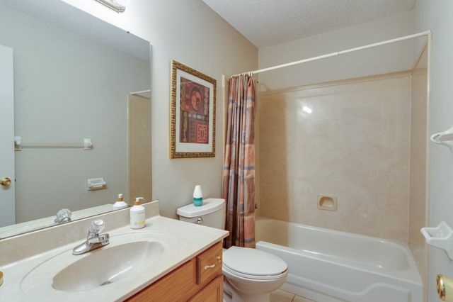 7326 PINNACLE OAKS DR, Memphis, TN 38125