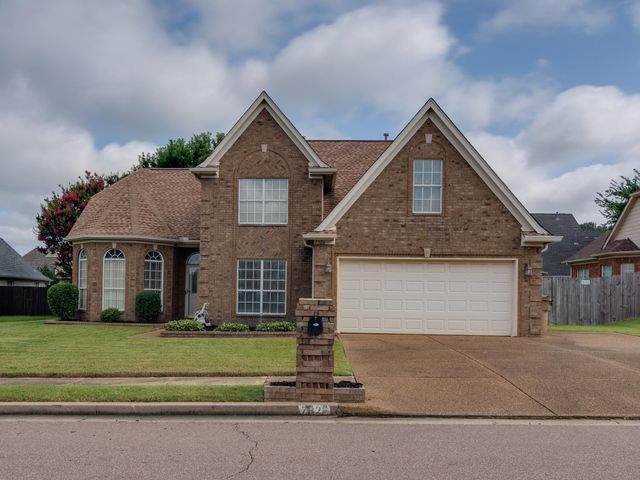 7326 PINNACLE OAKS DR, Memphis, TN 38125