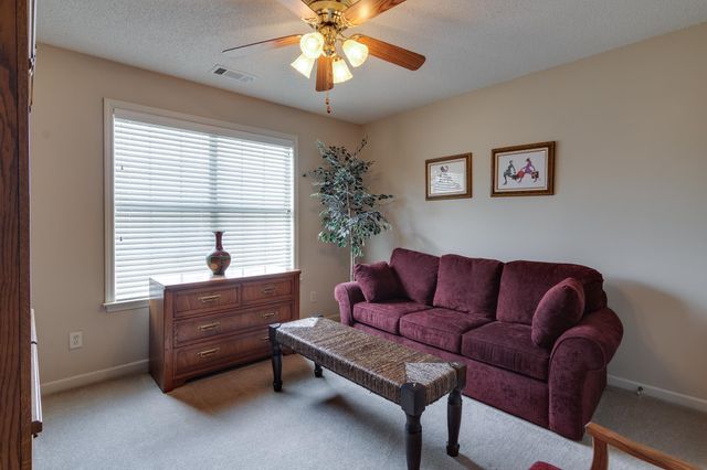 7326 PINNACLE OAKS DR, Memphis, TN 38125