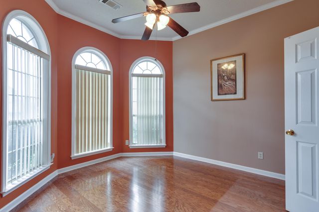 7326 PINNACLE OAKS DR, Memphis, TN 38125