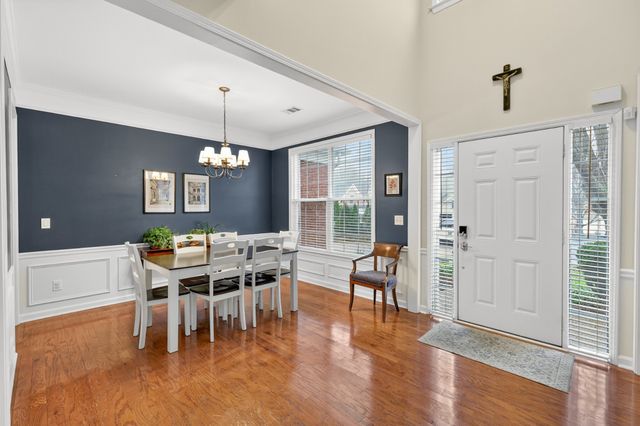 141 Sterling Oaks Ct, Brentwood, TN 37027