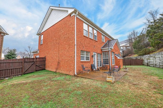 141 Sterling Oaks Ct, Brentwood, TN 37027