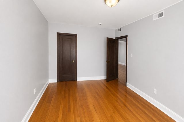 1208 S 57th Avenue 3N, Cicero, IL 60804