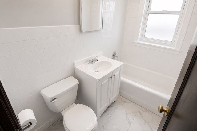 1208 S 57th Avenue 3N, Cicero, IL 60804