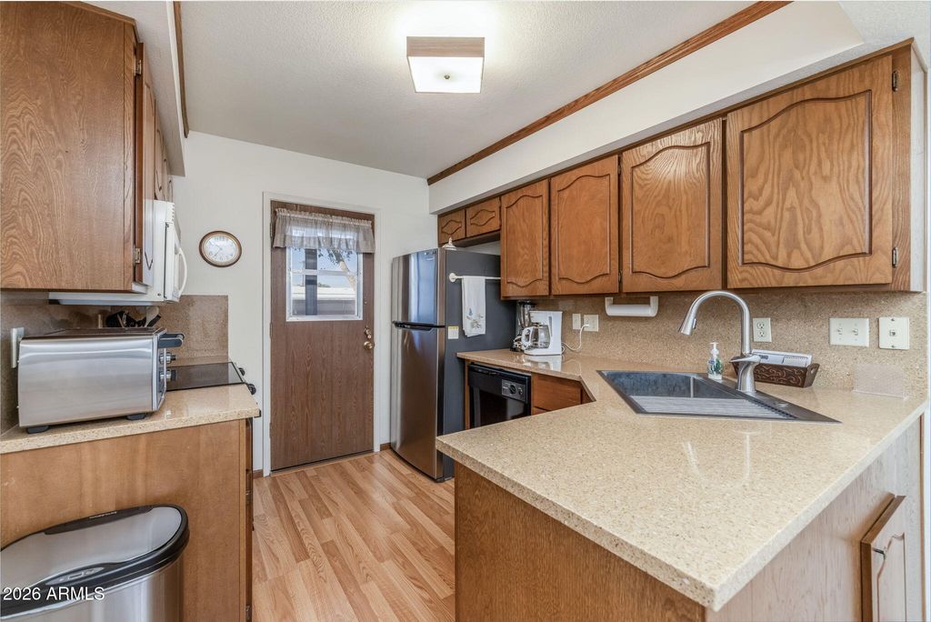 455 S DELAWARE Drive 1, Apache Junction, AZ 85120 — photo 2