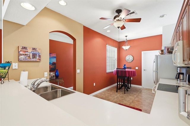 8237 FALLGLO LANE, Land O Lakes, FL 34637