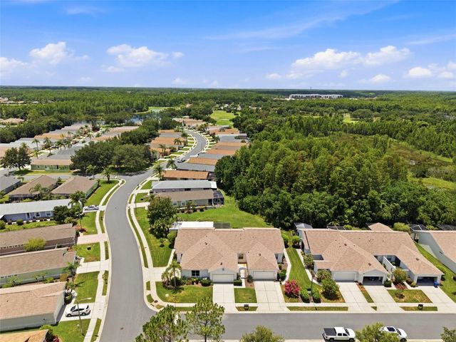 8237 FALLGLO LANE, Land O Lakes, FL 34637