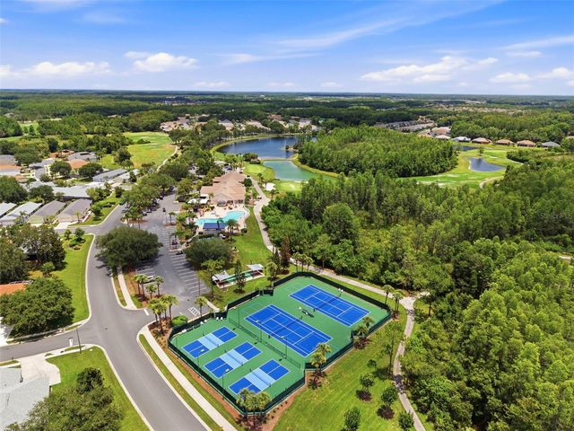8237 FALLGLO LANE, Land O Lakes, FL 34637