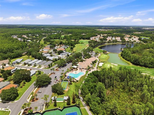 8237 FALLGLO LANE, Land O Lakes, FL 34637
