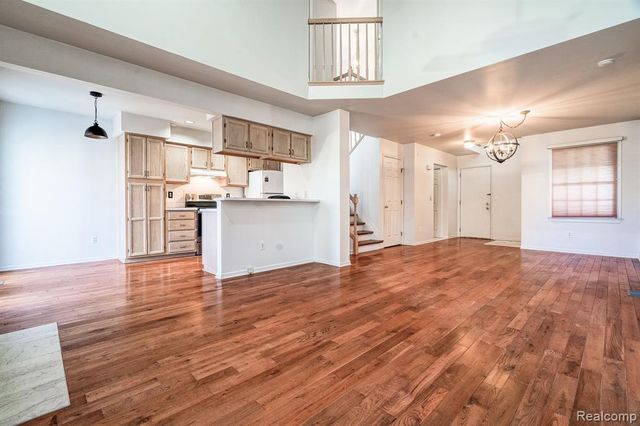 45293 Horseshoe Circle, Canton, MI 48187