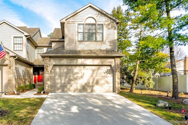 45293 Horseshoe Circle, Canton, MI 48187