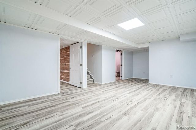 45293 Horseshoe Circle, Canton, MI 48187