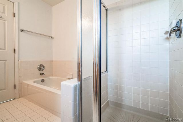 45293 Horseshoe Circle, Canton, MI 48187