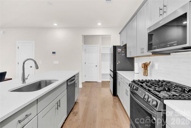 1221 Colgher Street, Charlotte, NC 28227