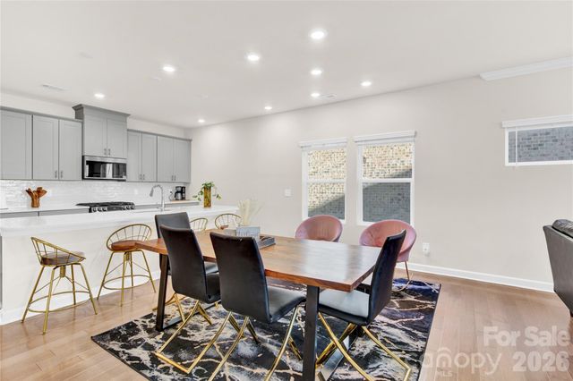 1221 Colgher Street, Charlotte, NC 28227