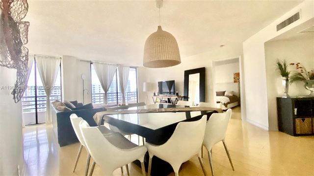 3300 NE 191st St 1807, Aventura, FL 33180