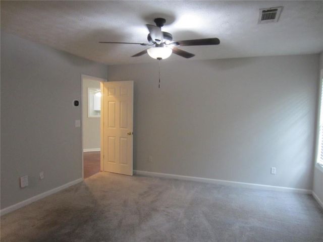 6285 Huntcliff Drive, Flowery Branch, GA 30542